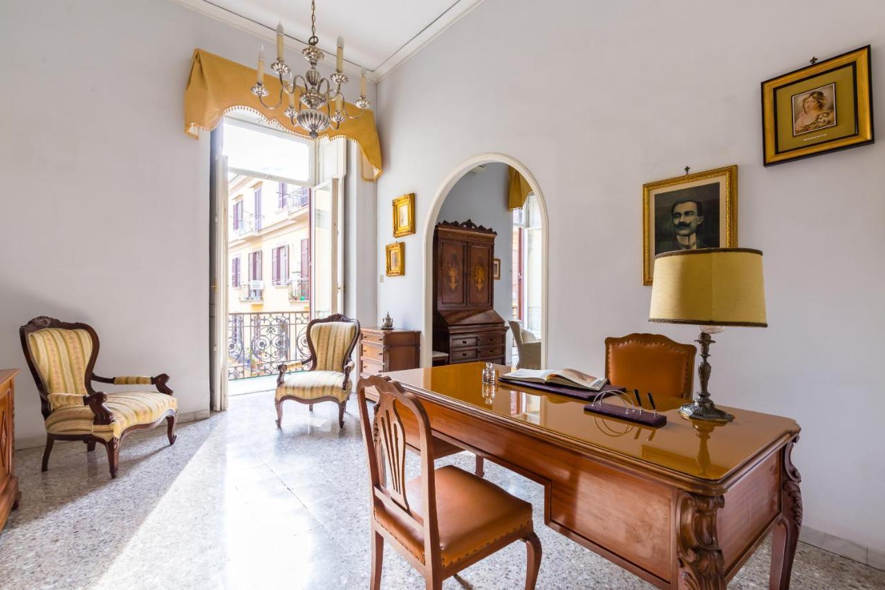 Rettifilo Family Apartment By Wonderful Italy Naples Exterior photo